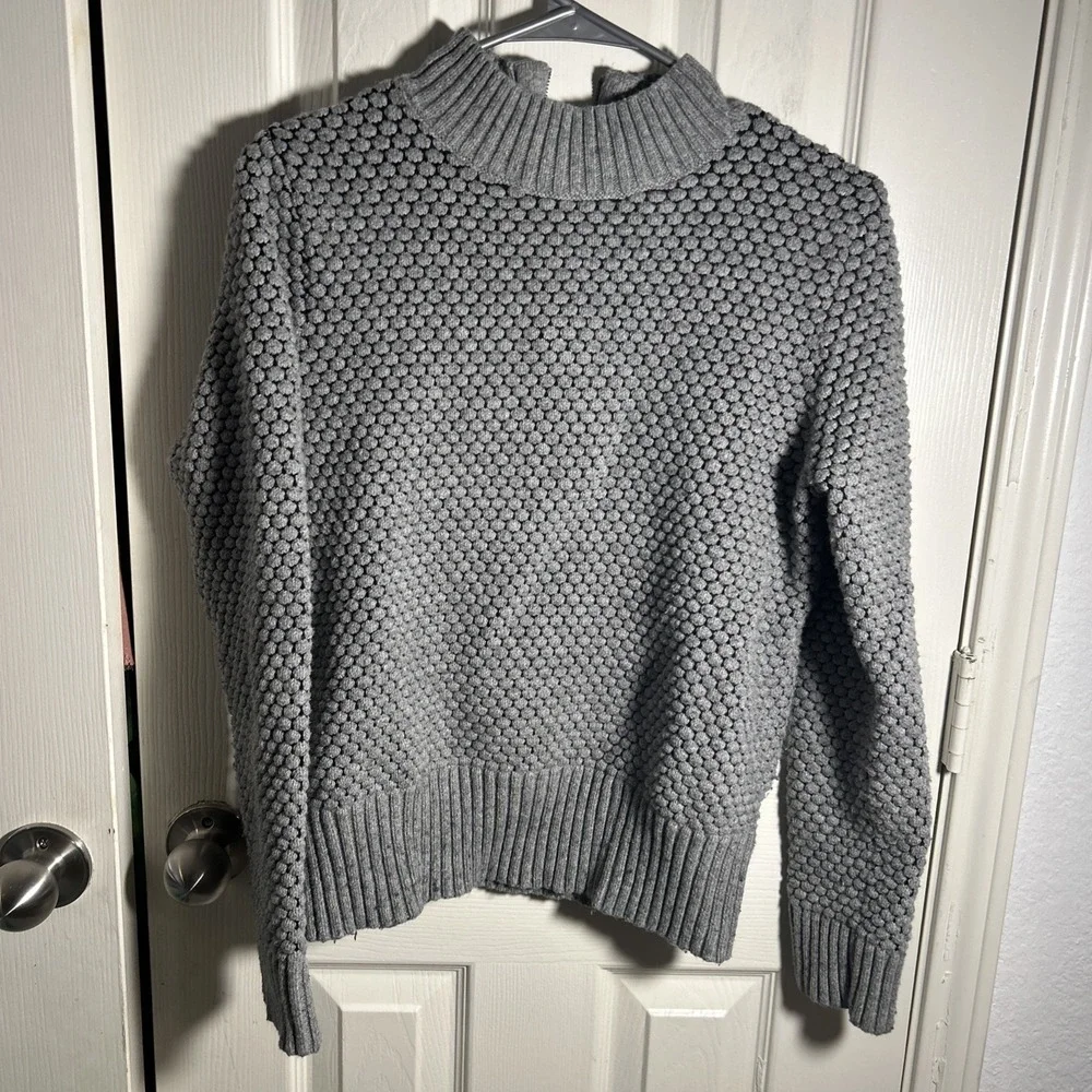Banana Republic Women's Popcorn Stitch Mock Neck Sweater Gray Size M